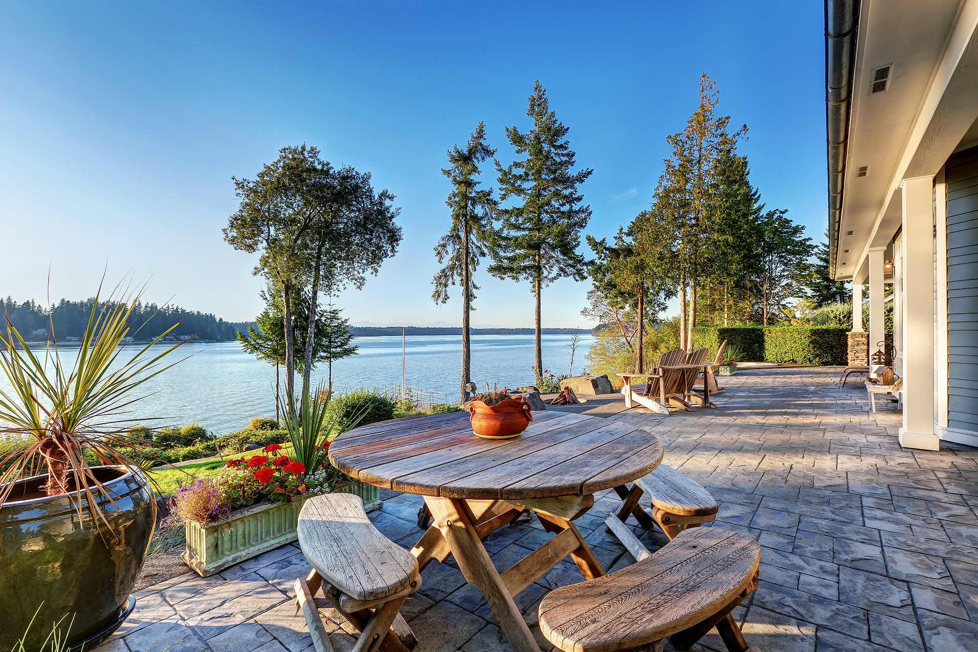 Sell your Salt Spring Island home, luxury waterfront homes for sale on the Gulf Islands